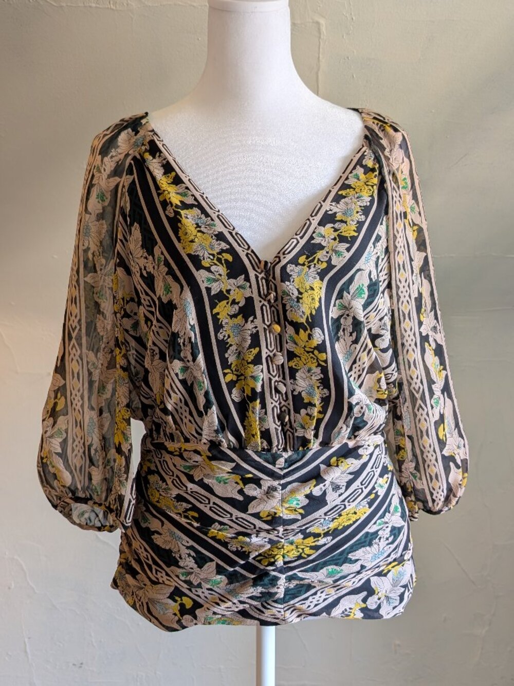 diane von furstenberg silk wexford top ASO serena van der woodsen gossip girl 4 - Picture 3 of 8